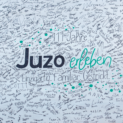 Signature board Signature board