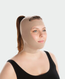 Immagine prodotto Juzo maschera compressiva per il viso Donna indossa maschera compressiva per il viso Juzo