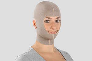 Immagine prodotto Juzo Expert Silver trattamento per la testa Donna indossa trattamento per la testa Juzo Expert Silver